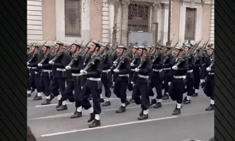 Πηγές υπ. Άμυνας Τουρκίας για τα συνθήματα της ΣΜΥΝ: «Δεν πρέπει να γίνονται αυτά που είδαμε στην Ελλάδα - Δεν θα δείτε από εμάς τέτοιες συμπεριφορές»